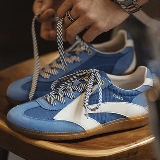 Tennis blue